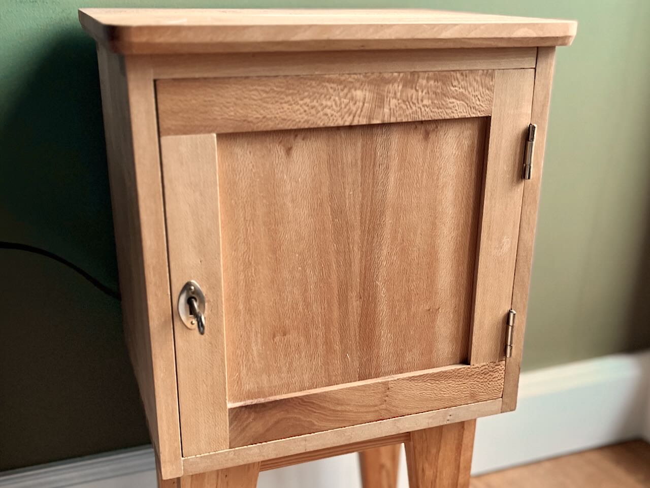 Side Cabinet